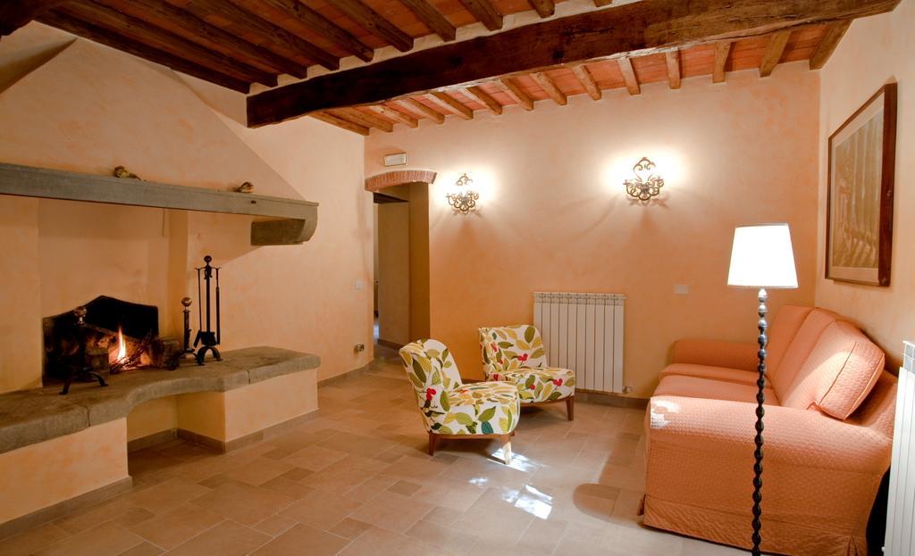 Bed and Breakfast Fattoria Poggerino à Radda in Chianti Extérieur photo