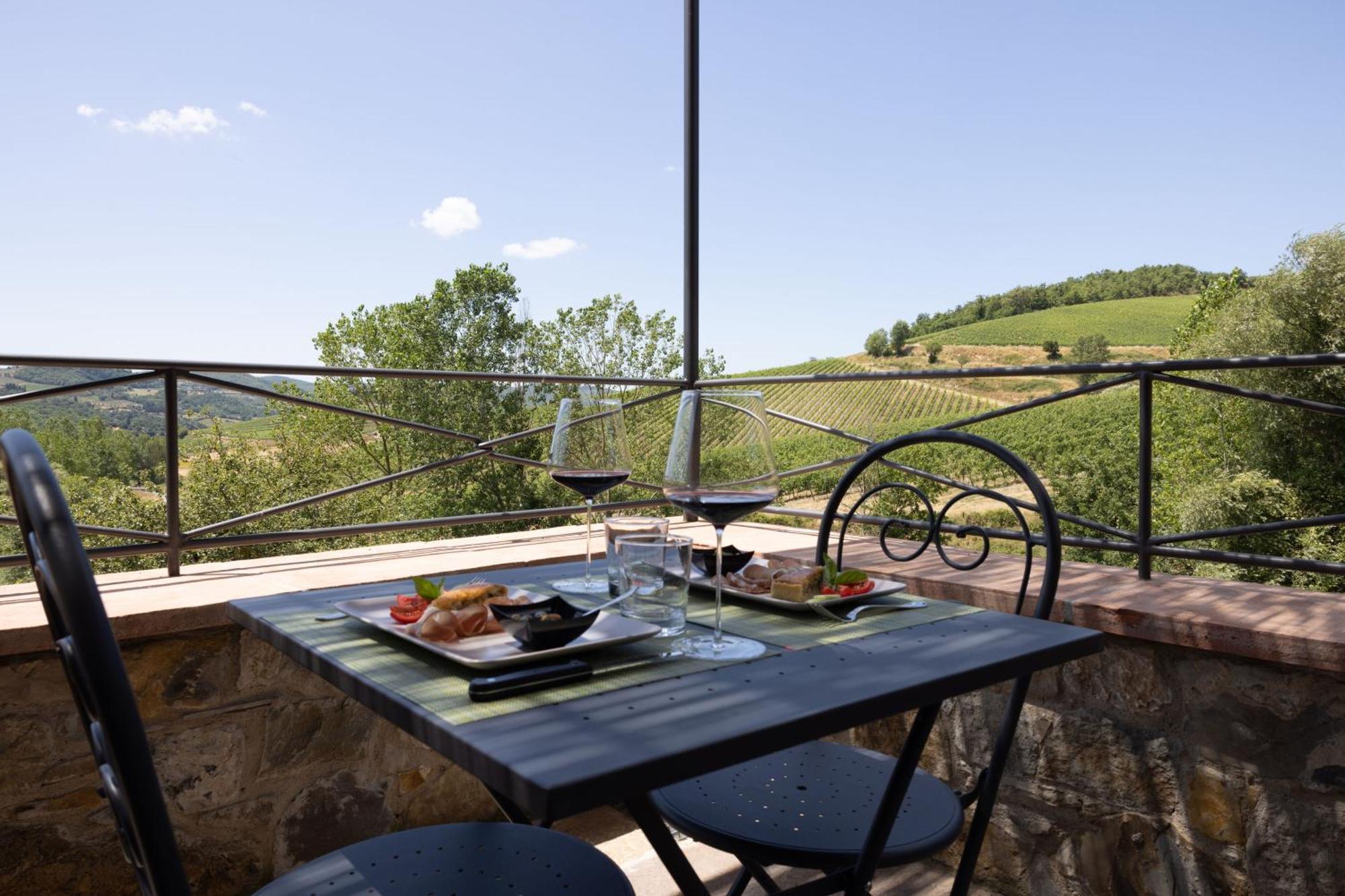 Bed and Breakfast Fattoria Poggerino à Radda in Chianti Extérieur photo