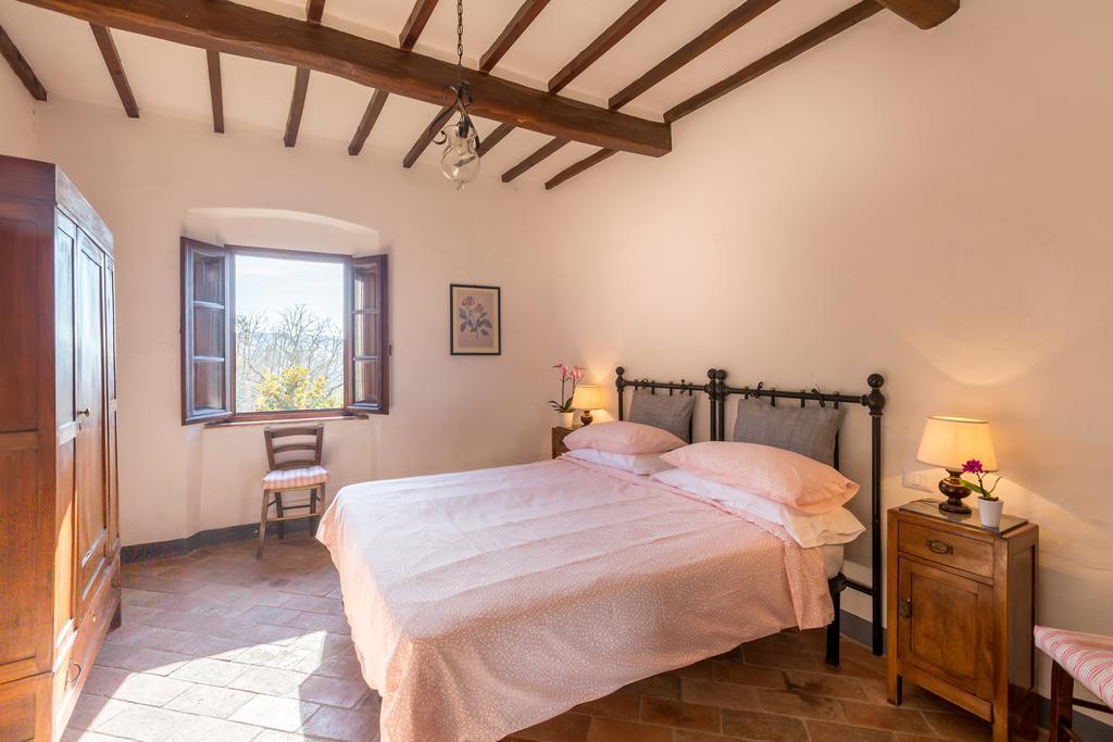 Bed and Breakfast Fattoria Poggerino à Radda in Chianti Extérieur photo